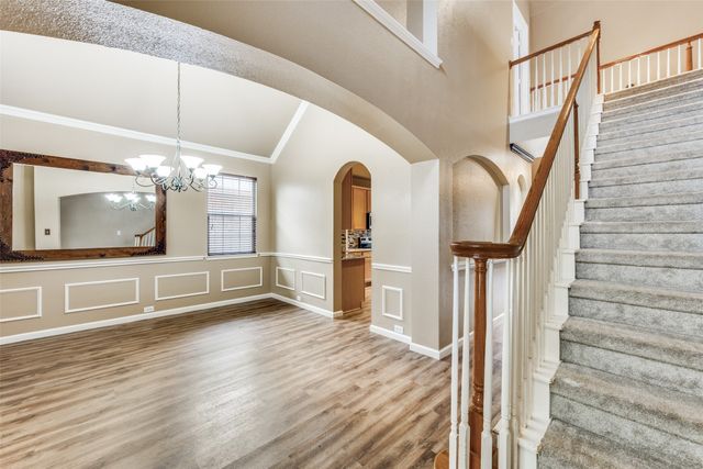 468 Darlington Trail, Fort Worth, TX 76131