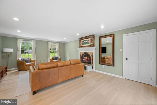 2 GUNNING LN, Gladwyne, PA 19035