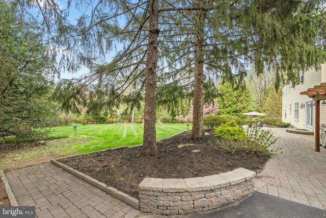 2 GUNNING LN, Gladwyne, PA 19035