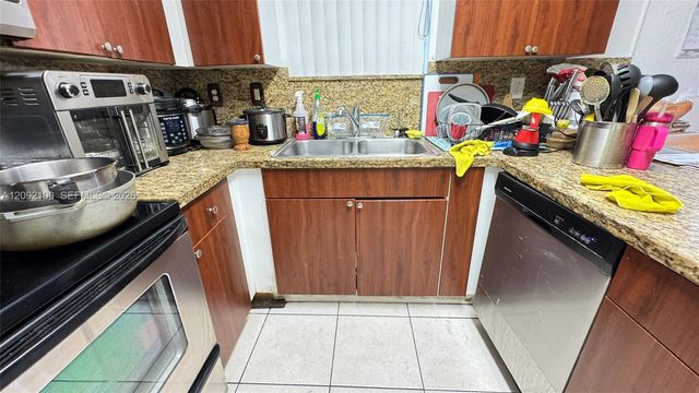 8732 NW 107th Terrace 8732, Hialeah Gardens, FL 33018