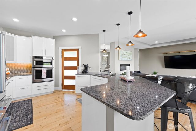 6956 Fingalson Creek Drive, Ferndale, WA 98248