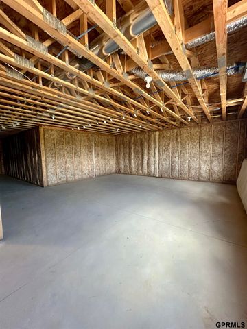 545 W Corsac Road, Lincoln, NE 68523