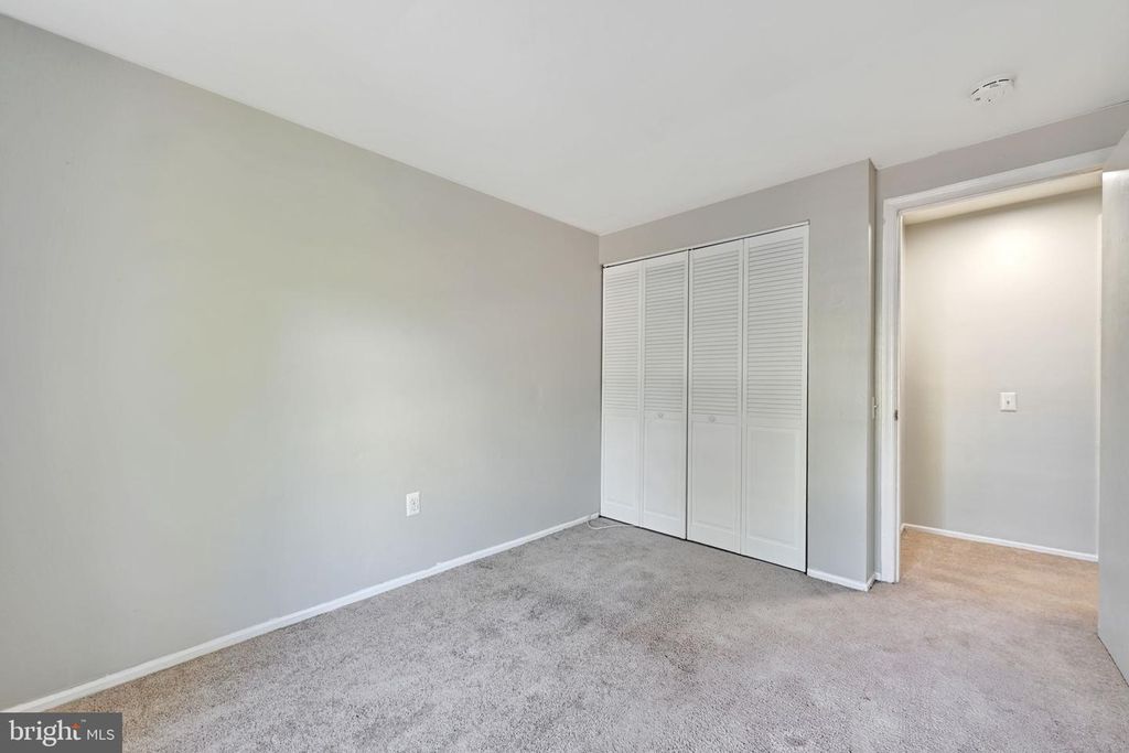 Image 23 of property listing at 2581 ROBINSON PL, Waldorf, MD 20602