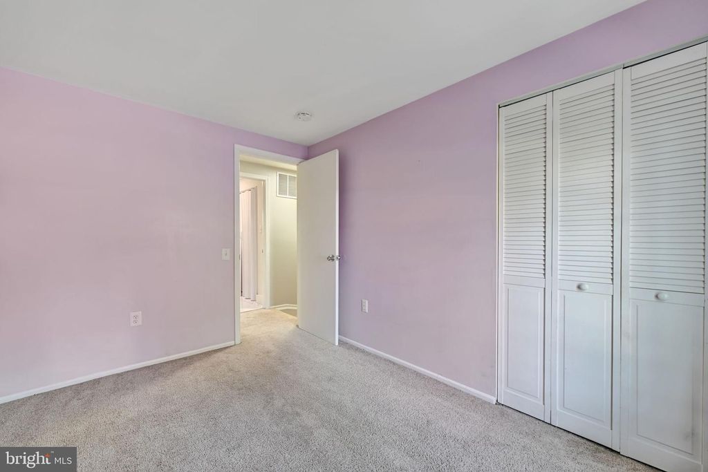 Image 25 of property listing at 2581 ROBINSON PL, Waldorf, MD 20602