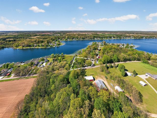 61486 Donald Roadway, Vandalia, MI 49095