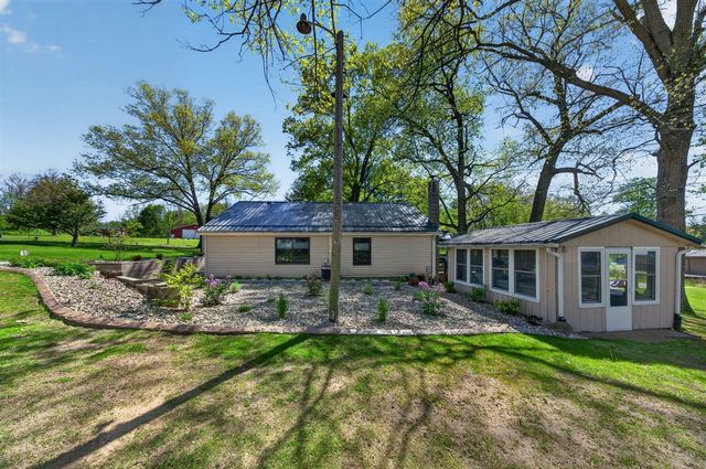 61486 Donald Roadway, Vandalia, MI 49095