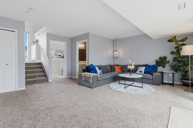 7183 Hogan Drive, Ypsilanti, MI 48197