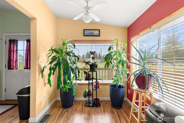 516 D Street, Vader, WA 98593