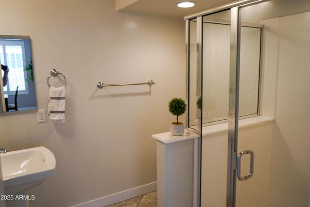 10037 E NOPAL Avenue, Mesa, AZ 85209