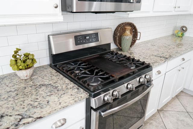 10037 E NOPAL Avenue, Mesa, AZ 85209