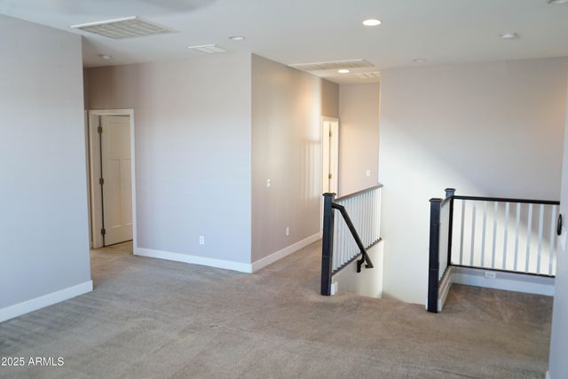 10037 E NOPAL Avenue, Mesa, AZ 85209