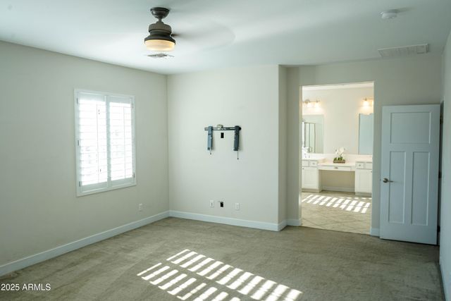 10037 E NOPAL Avenue, Mesa, AZ 85209