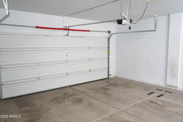 10037 E NOPAL Avenue, Mesa, AZ 85209