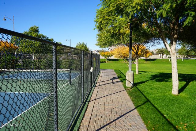 10037 E NOPAL Avenue, Mesa, AZ 85209