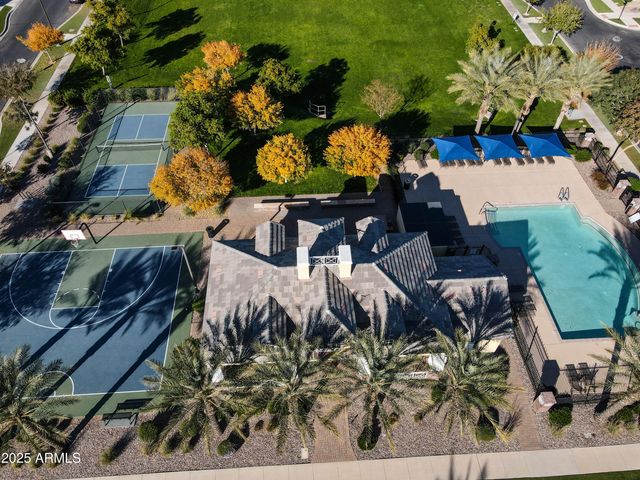 10037 E NOPAL Avenue, Mesa, AZ 85209