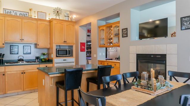 2315 Heavenly Way, Lodi, CA 95242