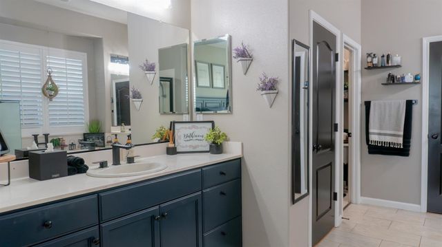 2315 Heavenly Way, Lodi, CA 95242