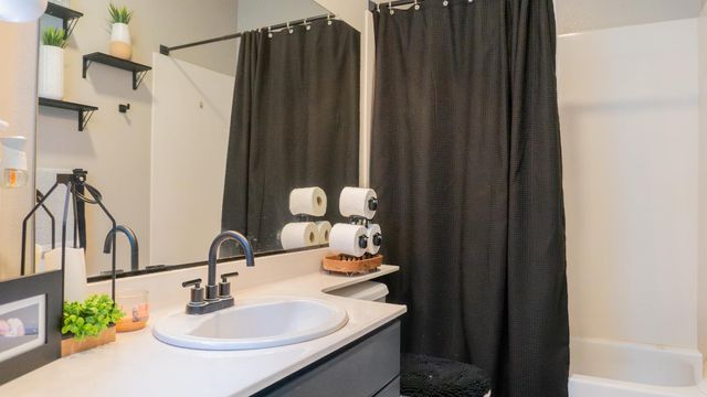 2315 Heavenly Way, Lodi, CA 95242