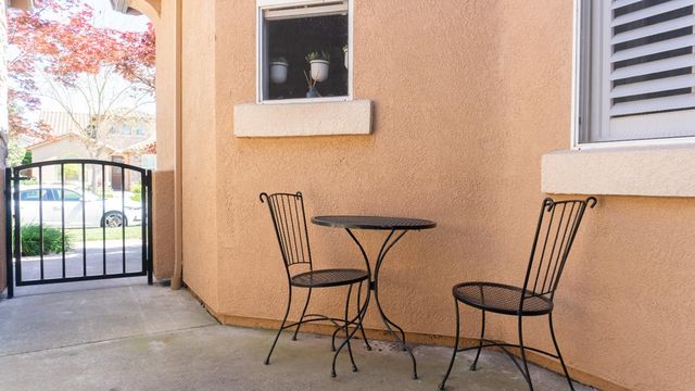 2315 Heavenly Way, Lodi, CA 95242