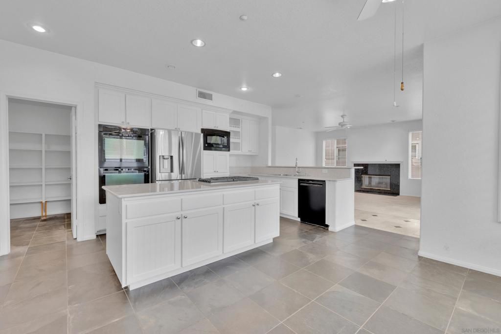 Image 29 of property listing at 2251 Orchard View Lane, Escondido, CA 92027