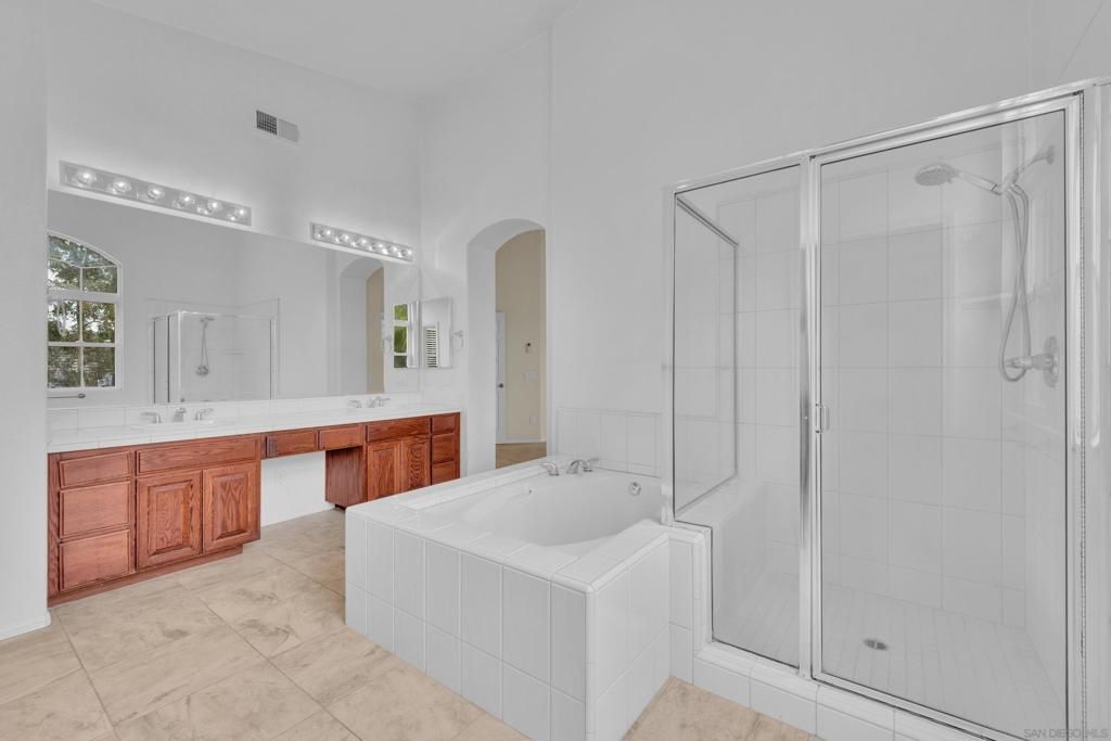 Image 50 of property listing at 2251 Orchard View Lane, Escondido, CA 92027