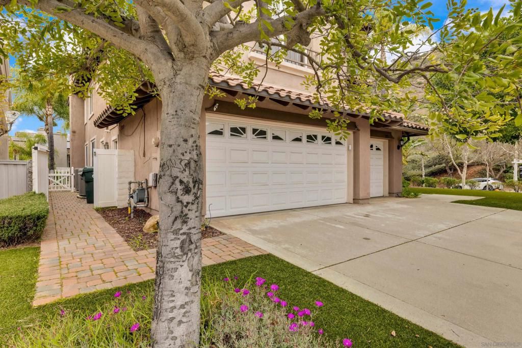 Image 72 of property listing at 2251 Orchard View Lane, Escondido, CA 92027