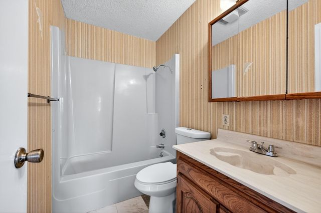 486 Cleve Cole Road, Denison, TX 75021