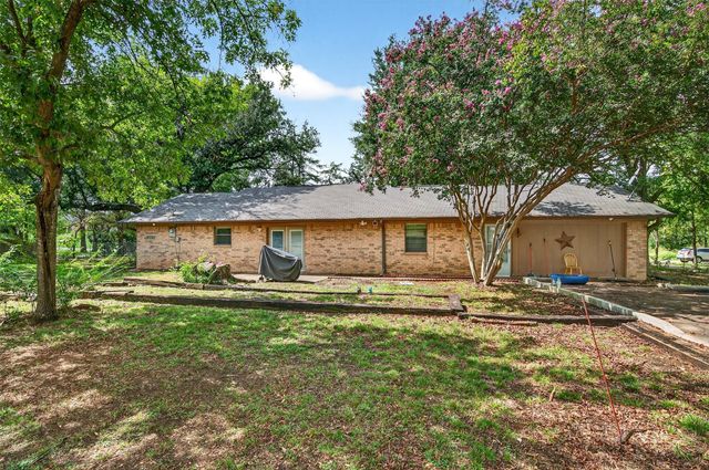 486 Cleve Cole Road, Denison, TX 75021