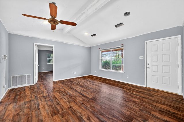 486 Cleve Cole Road, Denison, TX 75021