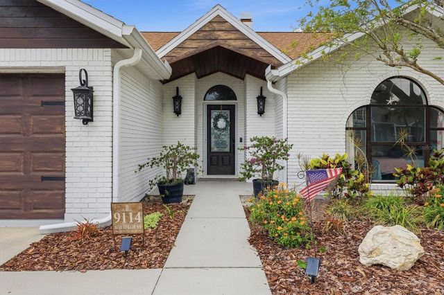 9114 16TH AVENUE CIRCLE NW, Bradenton, FL 34209