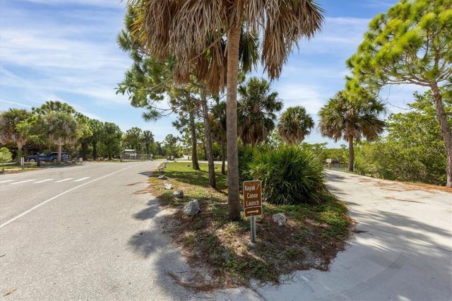 9114 16TH AVENUE CIRCLE NW, Bradenton, FL 34209