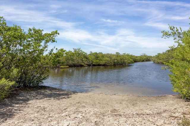 9114 16TH AVENUE CIRCLE NW, Bradenton, FL 34209