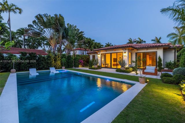4430 Royal Palm Ave, Miami Beach, FL 33140