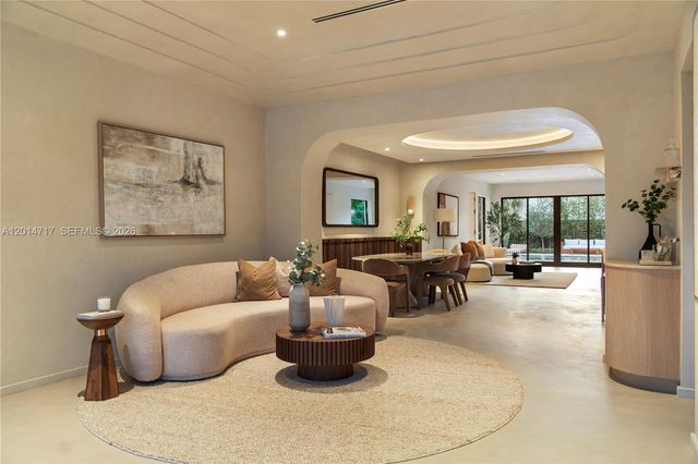 4430 Royal Palm Ave, Miami Beach, FL 33140