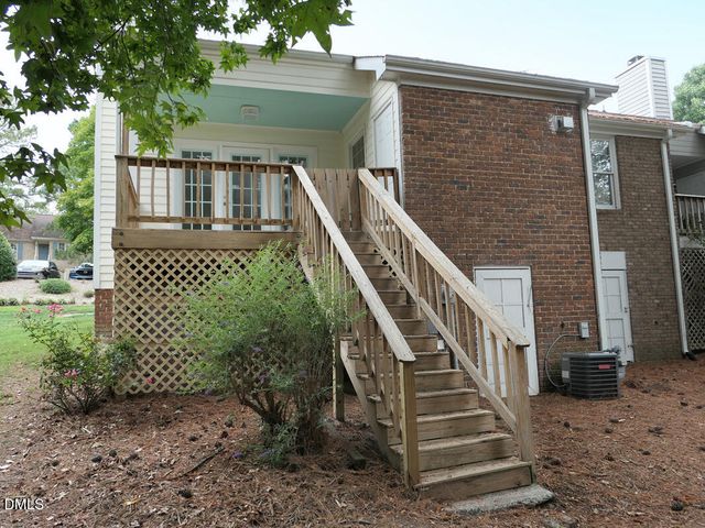 18 Preakness Drive, Durham, NC 27713