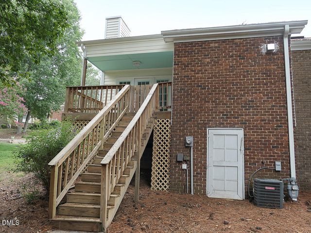 18 Preakness Drive, Durham, NC 27713