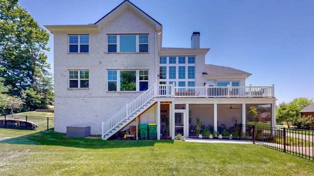 159 Hamilton Springs Blvd, Lebanon, TN 37087