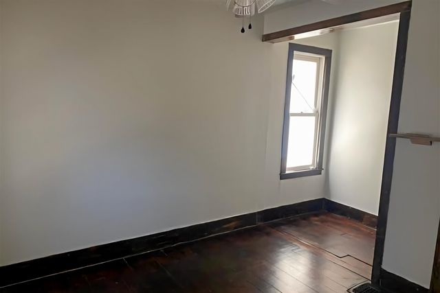 1006 Baldwin Street, Grand Rapids, MI 49506