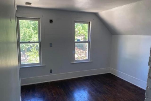 1006 Baldwin Street, Grand Rapids, MI 49506