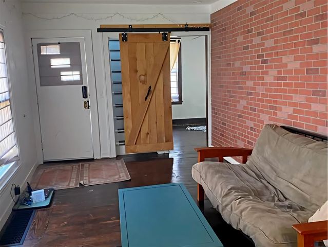1006 Baldwin Street, Grand Rapids, MI 49506