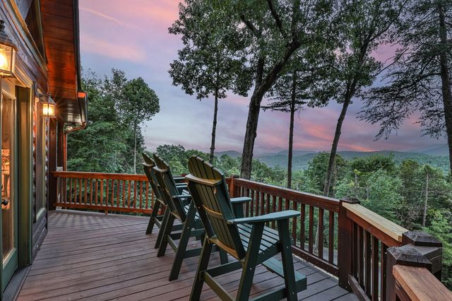 175 Cochise Road, Blue Ridge, GA 30513