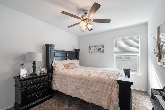 1636 T H Johnson DR, Taylor, TX 76574