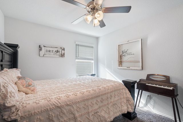 1636 T H Johnson DR, Taylor, TX 76574