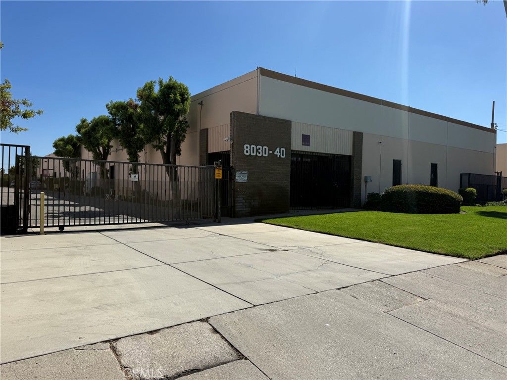 8030 Deering Ave, Canoga Park, CA 91311 — exterior