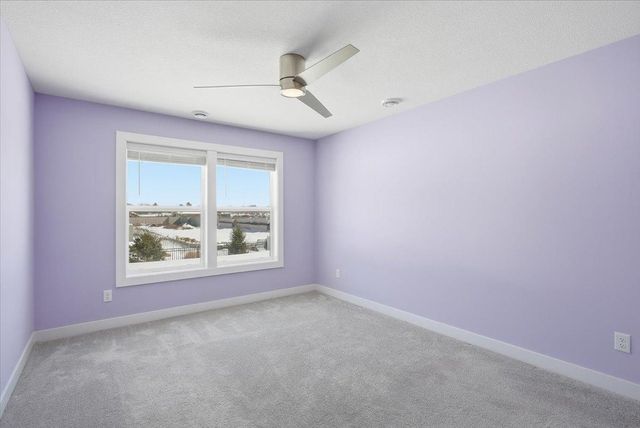 634 Elizabeth Way, Hudson, WI 54016