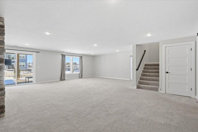 634 Elizabeth Way, Hudson, WI 54016