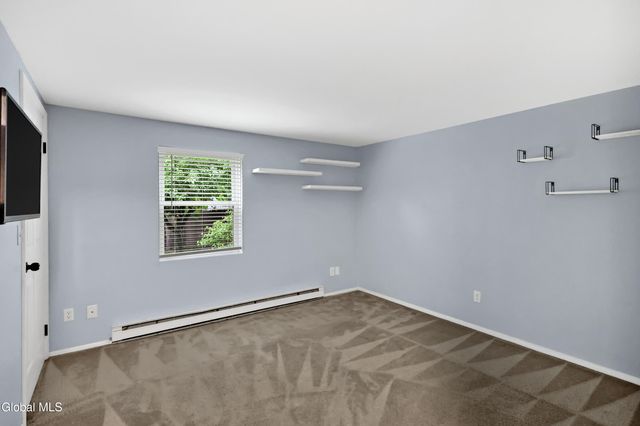 113 Arrow Wood Place, Malta, NY 12020