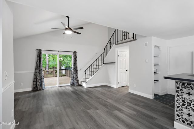 113 Arrow Wood Place, Malta, NY 12020