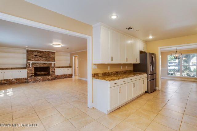 309 White Harbor Road, Long Beach, MS 39560
