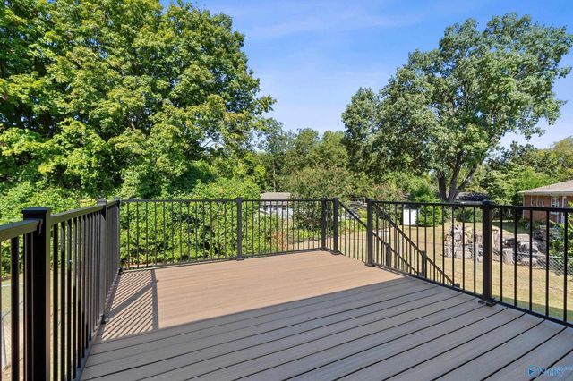 407 Hillmont Drive, Huntsville, AL 35805